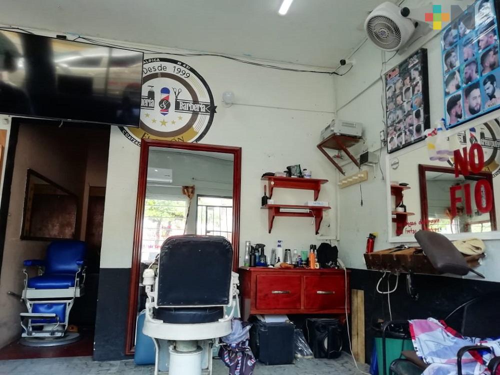 Peluquerías y barberías de Coatzacoalcos, afectadas por contingencia sanitaria