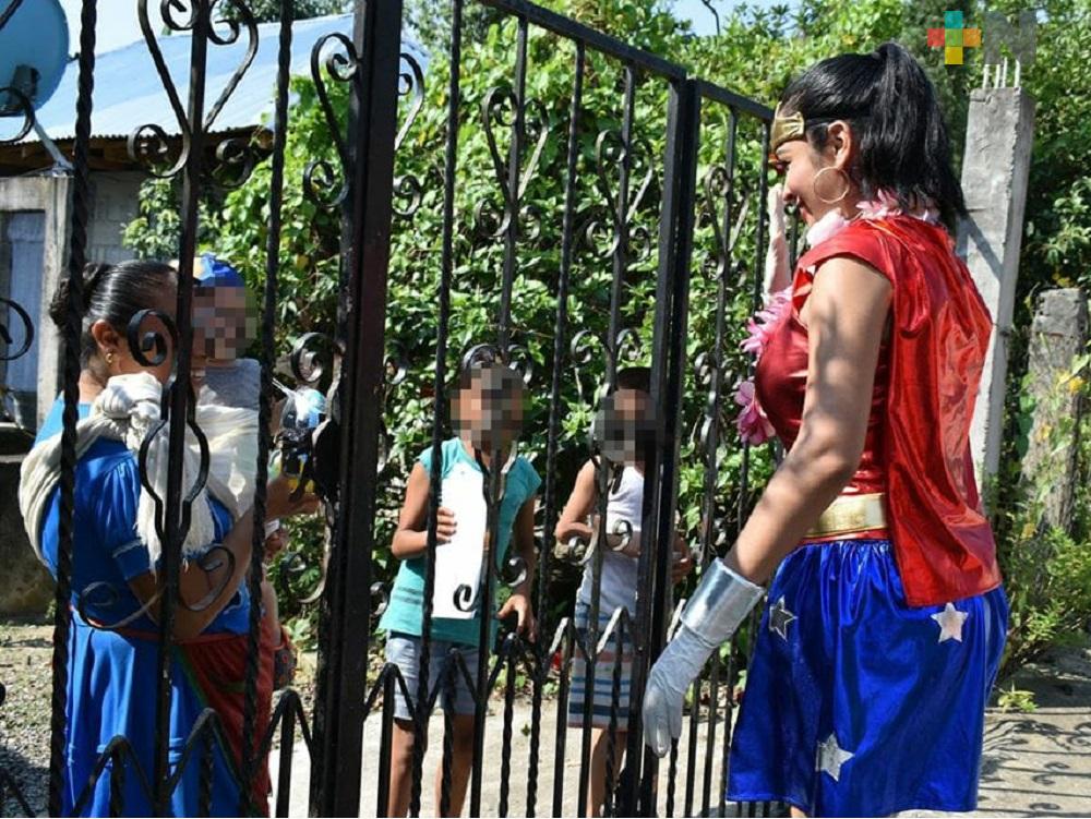 Por Día del Niño, entregan juguetes en municipio de Chalma