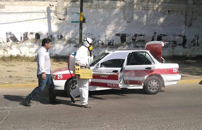 Realizan jornada de sanitización del transporte público en Perote