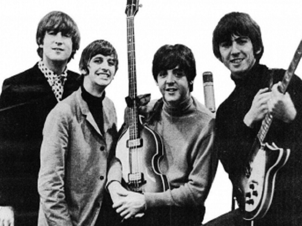 Subastan letra de «Hey Jude» por 910 mil dólares