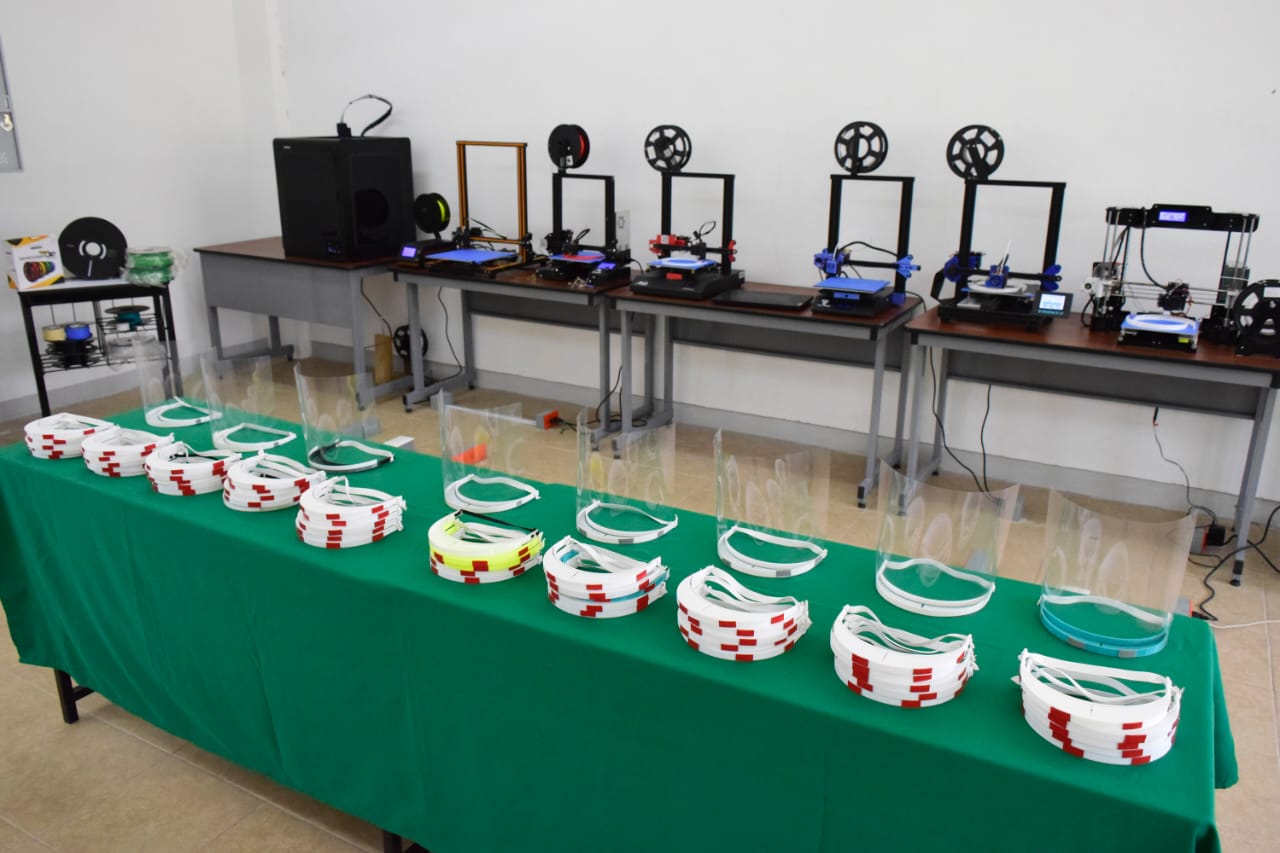 Donan Tecnológicos 800 caretas protectoras a jurisdicciones sanitarias de Tuxpan, Poza Rica y Coatzacoalcos