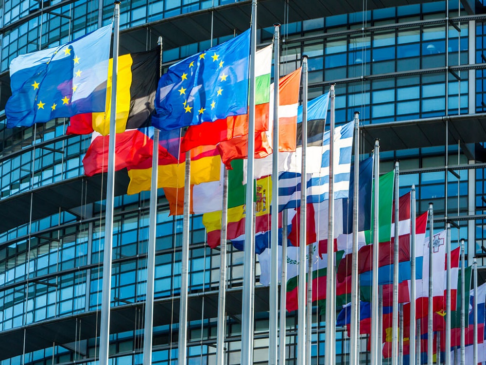 UE reorientará multimillonaria ayuda para los más vulnerables