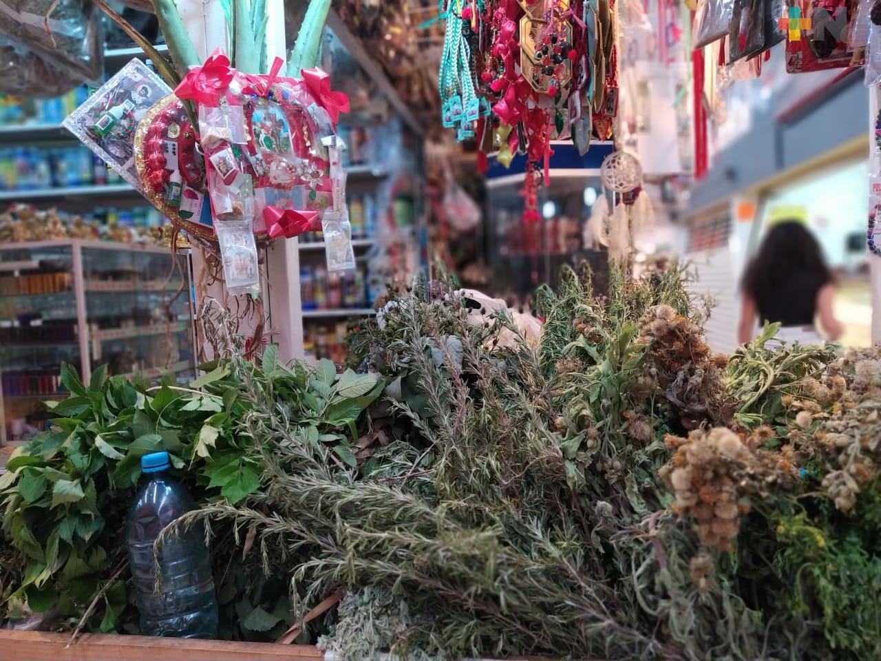 Personas acuden a medicina tradicional  para reforzar el sistema inmunológico