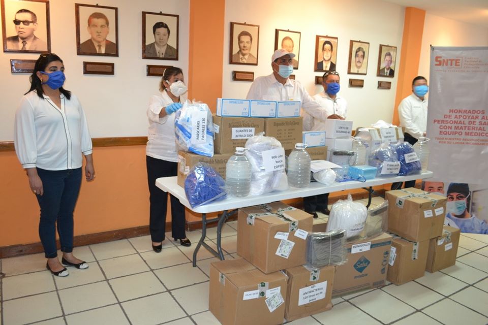 SNTE donó material médico a  clínica del ISSSTE en Veracruz