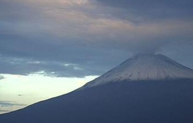 Popocatépetl emite 290 exhalaciones en las últimas 24 horas