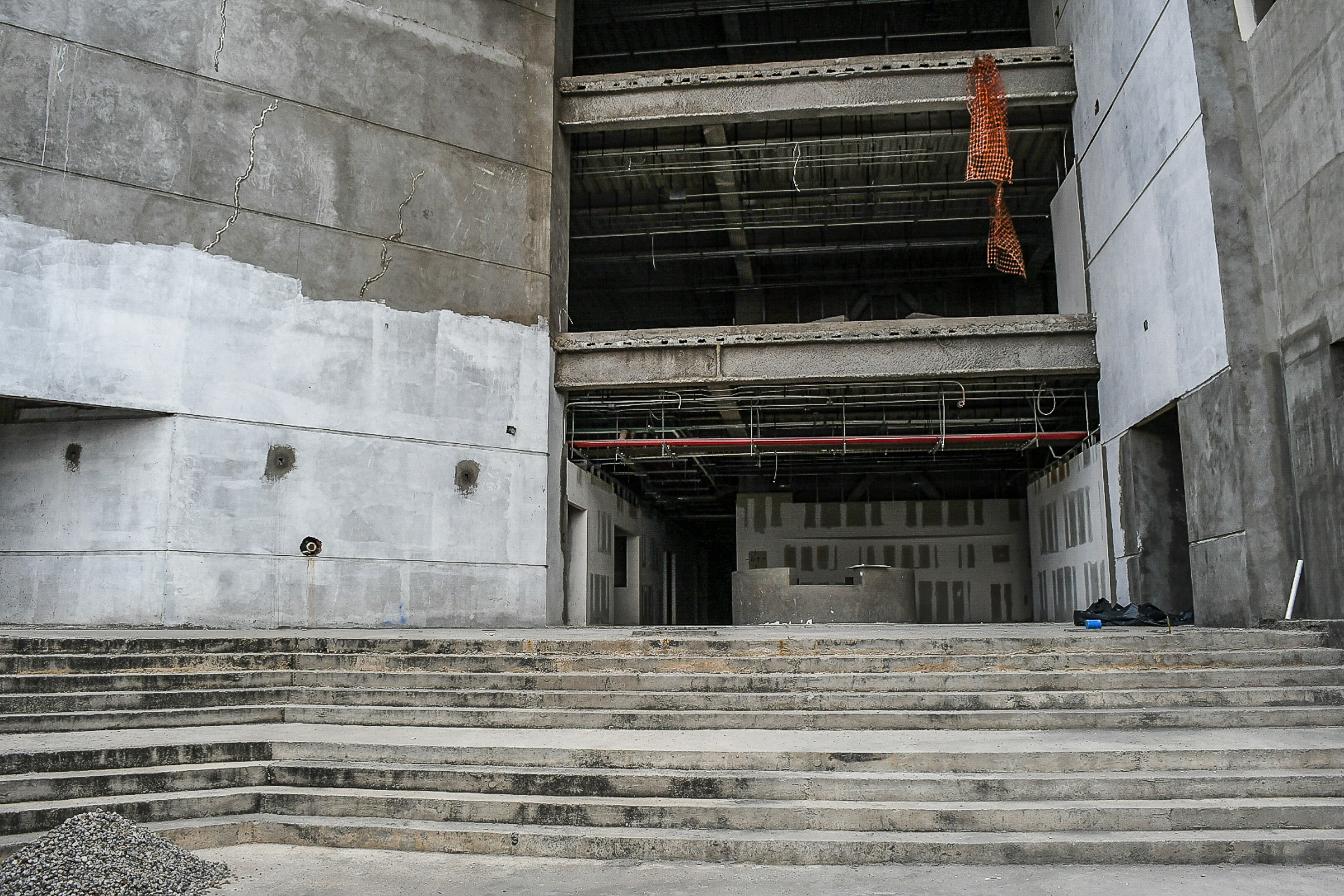 Exsecretarios de Salud dejaron «cementerio de hospitales» AMLO