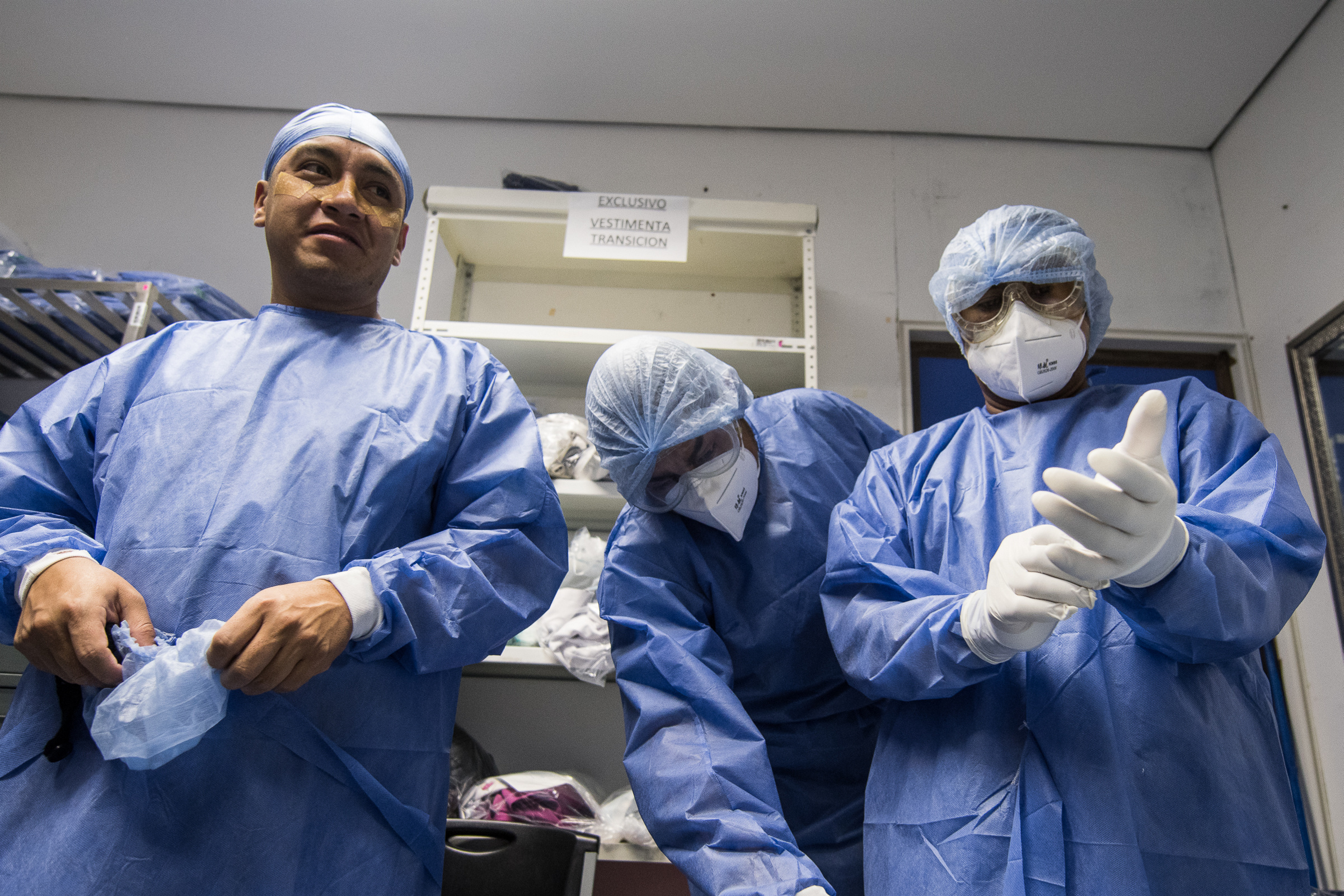 Contratarán póliza de seguro para trabajadores adscritos a Servicios de Salud de Veracruz