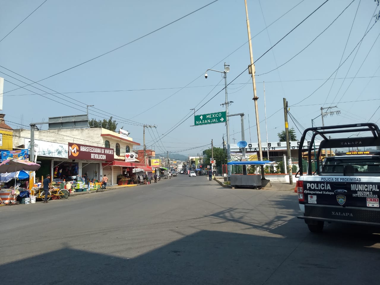 Filtros viales en Xalapa por COVID-19, se extienden a colonias