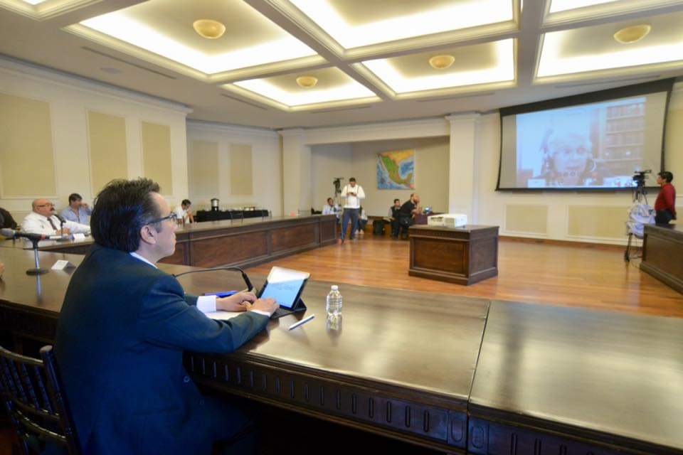 Se coordina Cuitláhuac García con Gobernación para el regreso escalonado de actividades productivas
