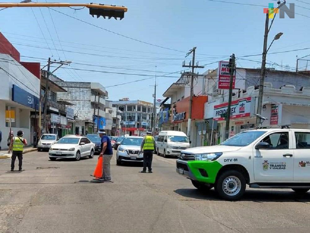 De lunes a viernes, continuarán cerradas principales avenidas del centro de Minatitlán