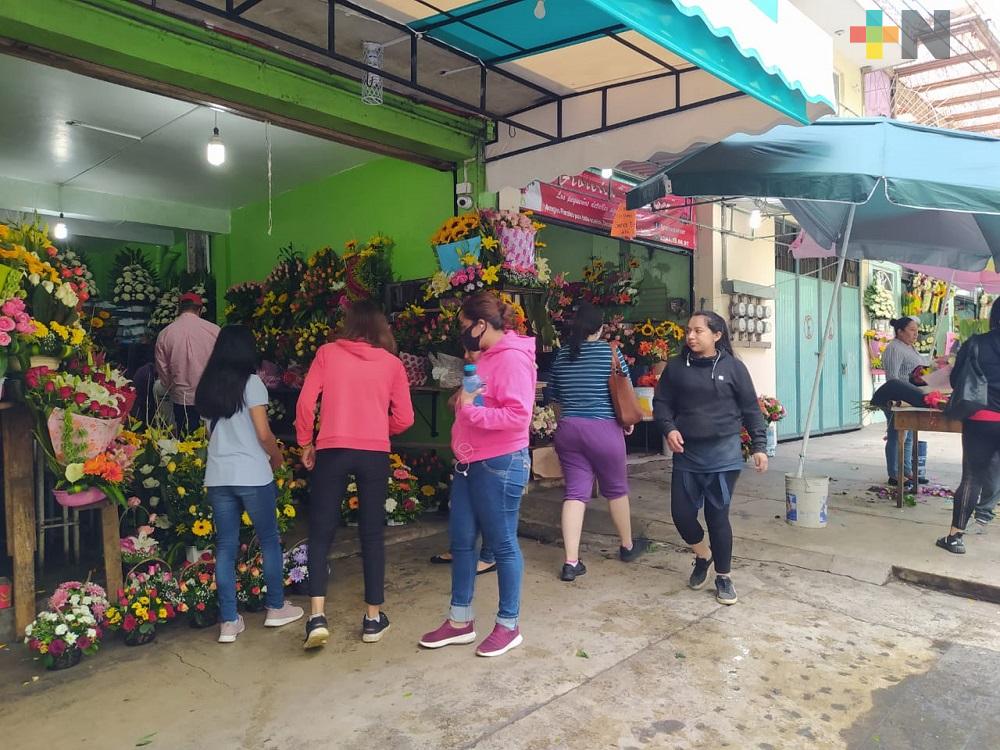 En 10 de mayo, repuntan las ventas en florerías de Xalapa