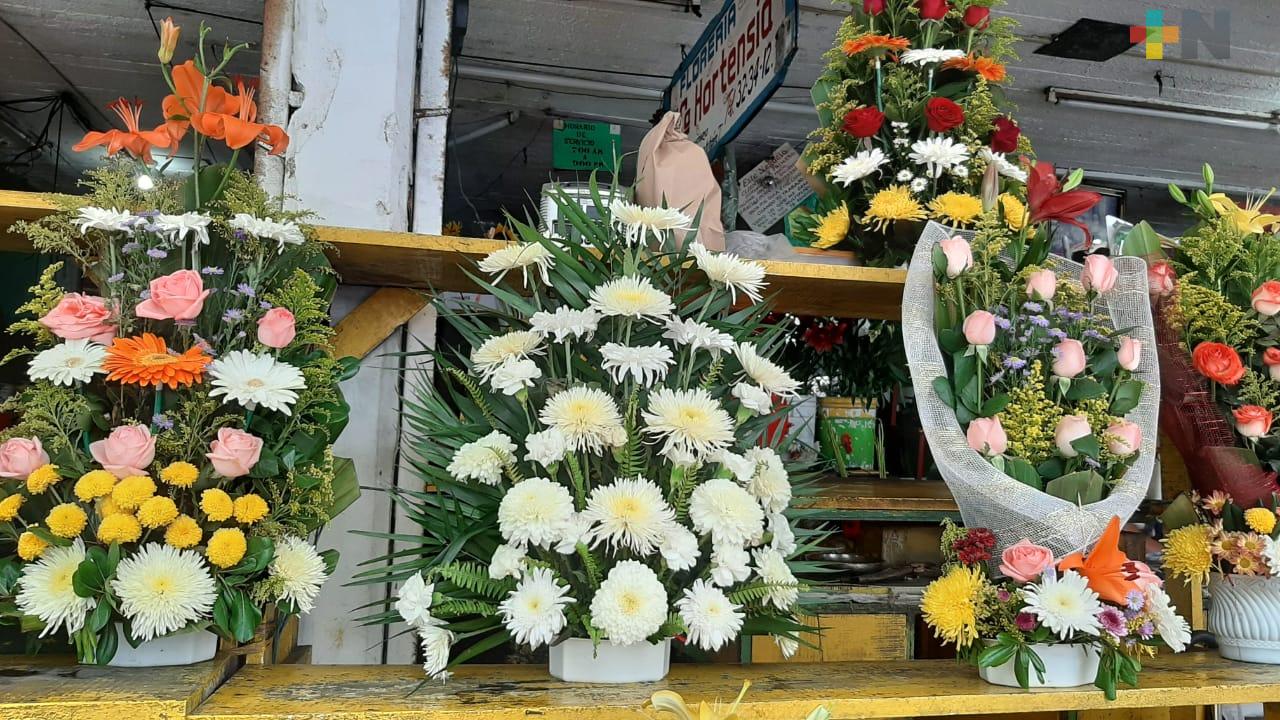 Florerías del mercado Hidalgo de Veracruz esperan ventas bajas este 10 de mayo