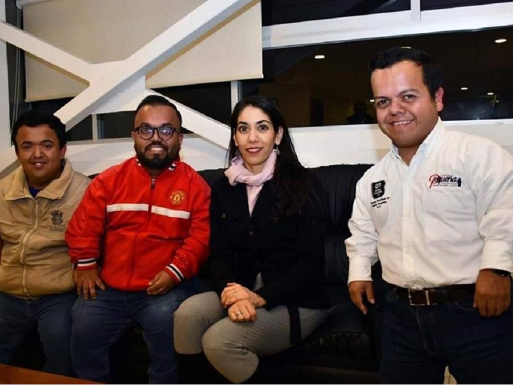 Gente Pequeña de Veracruz apoya candidatura de Verónica Hernández Giadáns a la FGE
