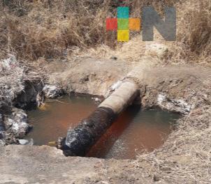 Asegura SSP cuatro mil litros de hidrocarburo y una toma clandestina, en Texistepec