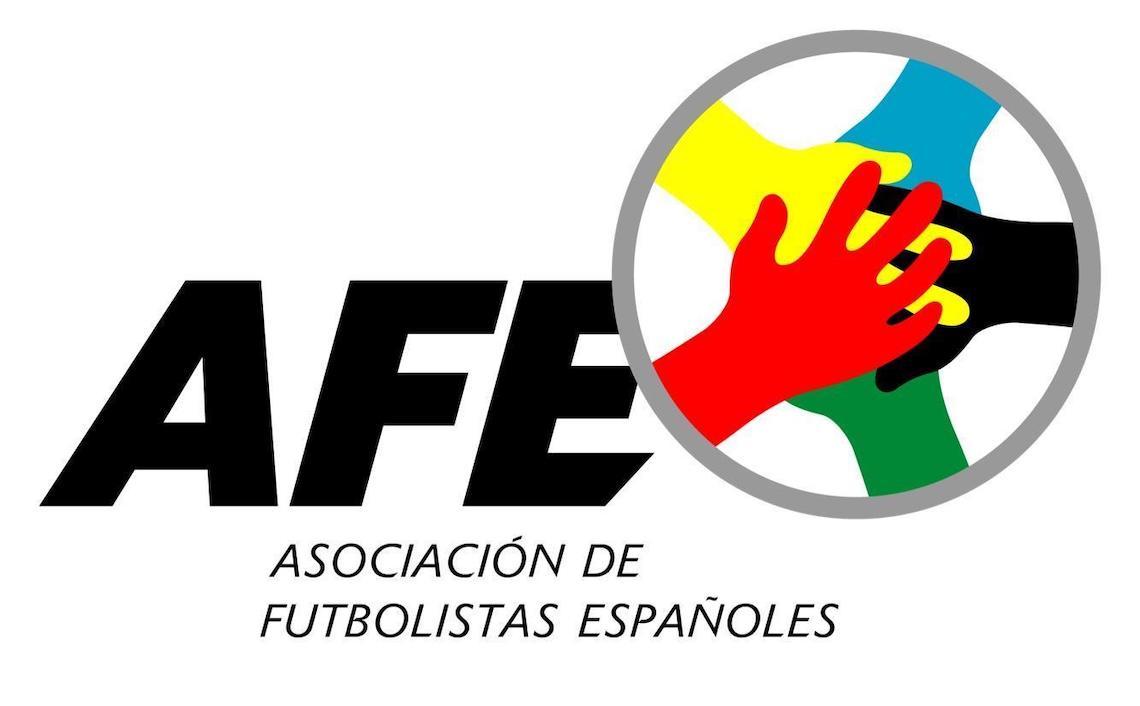 Futbolistas españoles reiteran oposición de volver a entrenar