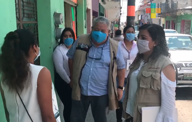 Verifica delegado de la Secretaría de Bienestar entrega de apoyos del programa La Escuela es Nuestra