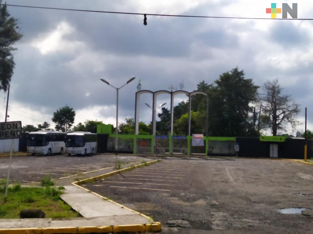 Aprueban reapertura de panteones municipales de Xalapa con aforo restringido