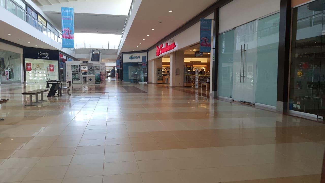 Plaza comercial de Coatzacoalcos se prepara para regresar a la nueva normalidad