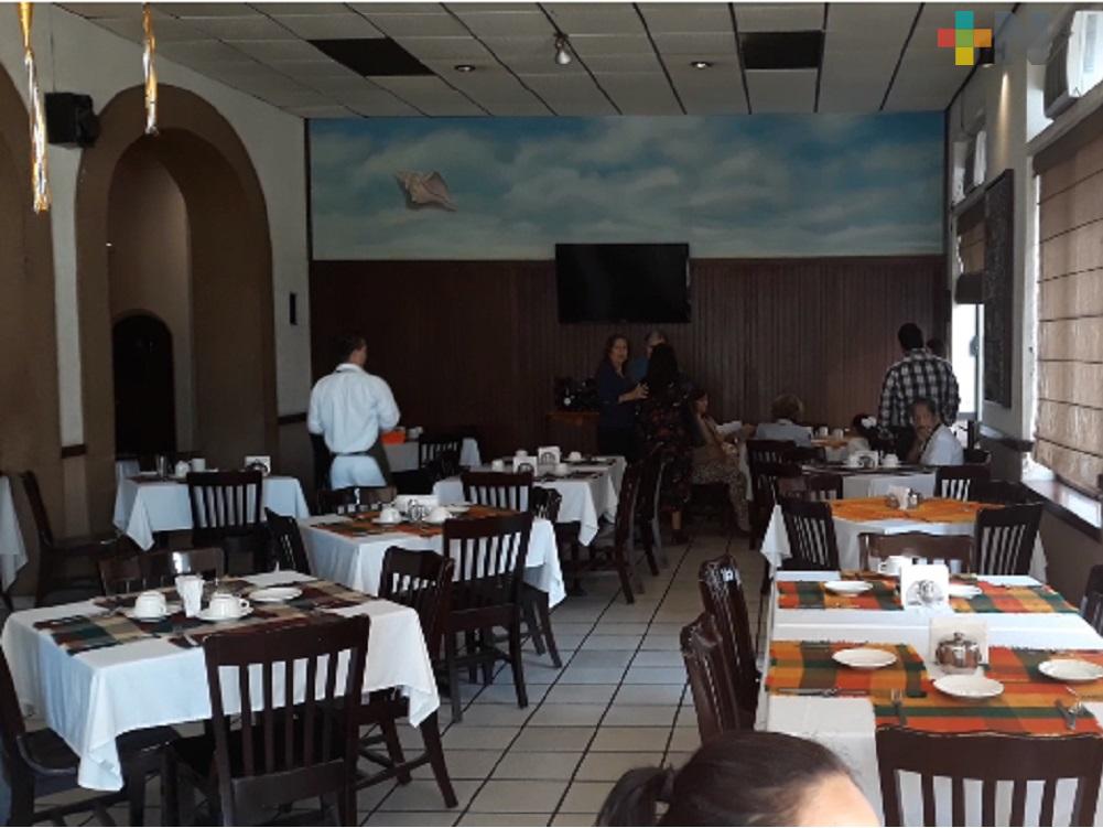Por pandemia de COVID-19, cierran más de 30 restaurantes en Tuxpan