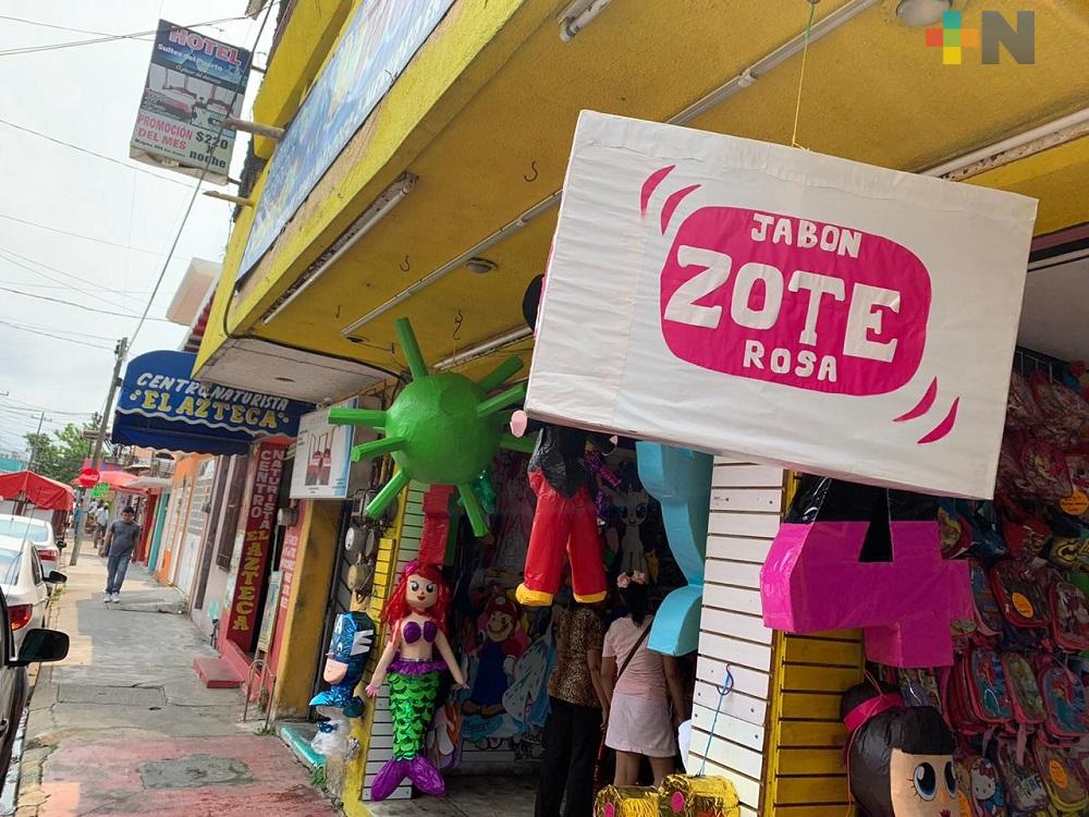 Venden piñata de Jabón “Zote”, para promover lavado de manos en Coatzacoalcos