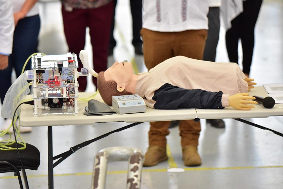 TecNM en Pánuco entrega prototipo de ventilador electrónico a Secretaría de Salud