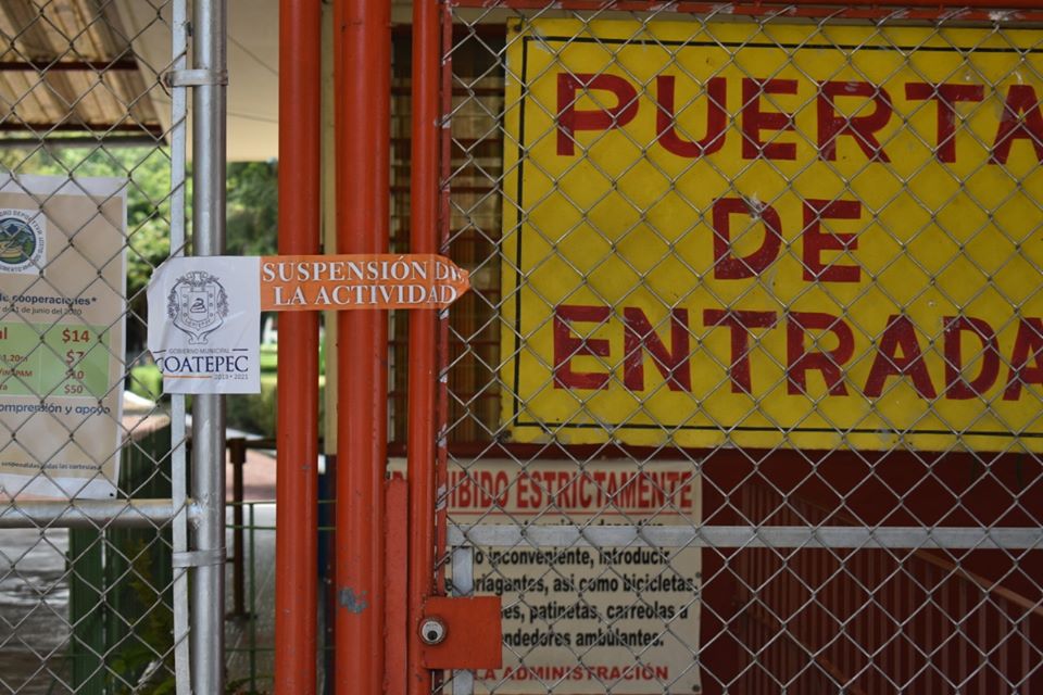 Ayuntamiento de Coatepec cierra Unidad Deportiva Roberto Amorós