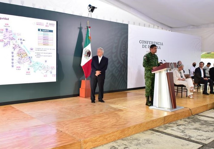 Presidente y secretario de la Defensa destacan labor de fiscal en reducción de secuestros en Veracruz