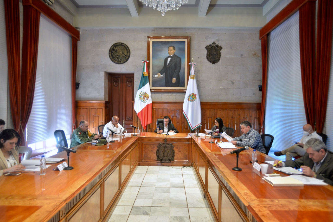 Reporta Cuitláhuac García 39 detenciones entre la FGE y SSP, además de la recuperación de 20 autos