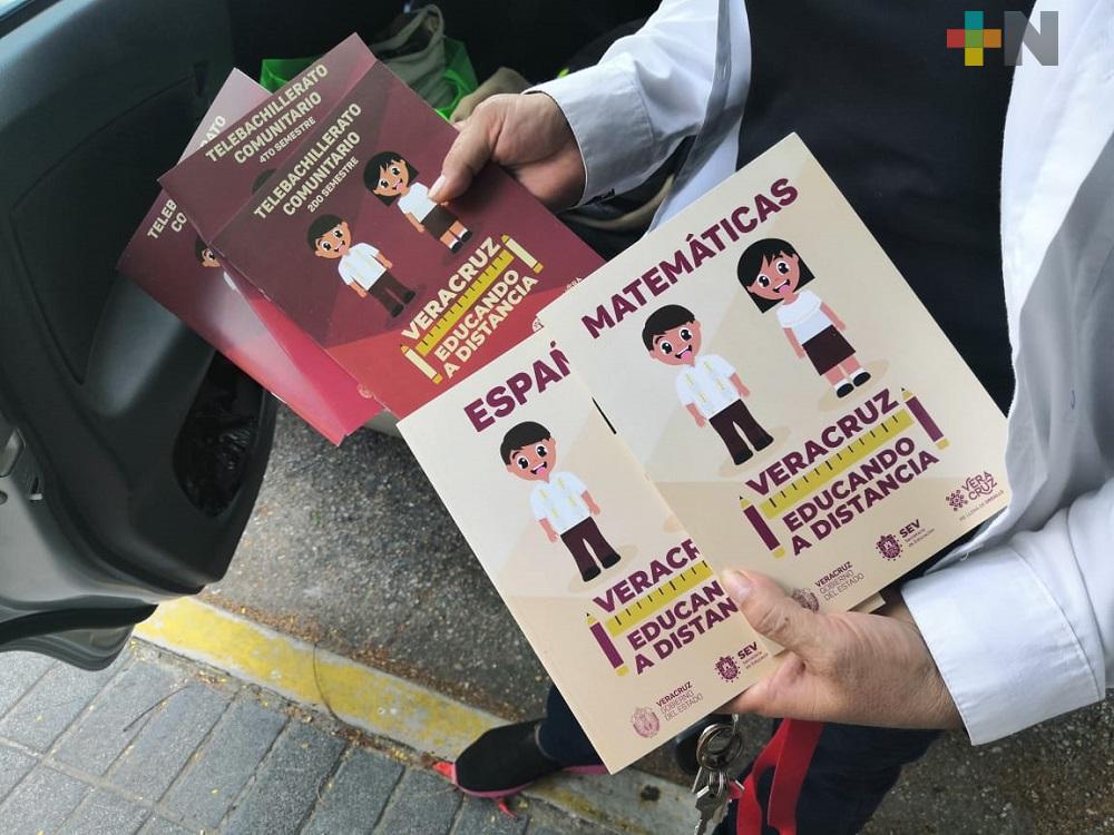SEV ha repartido más de 18 mil cuadernillos en diferentes municipios de Veracruz