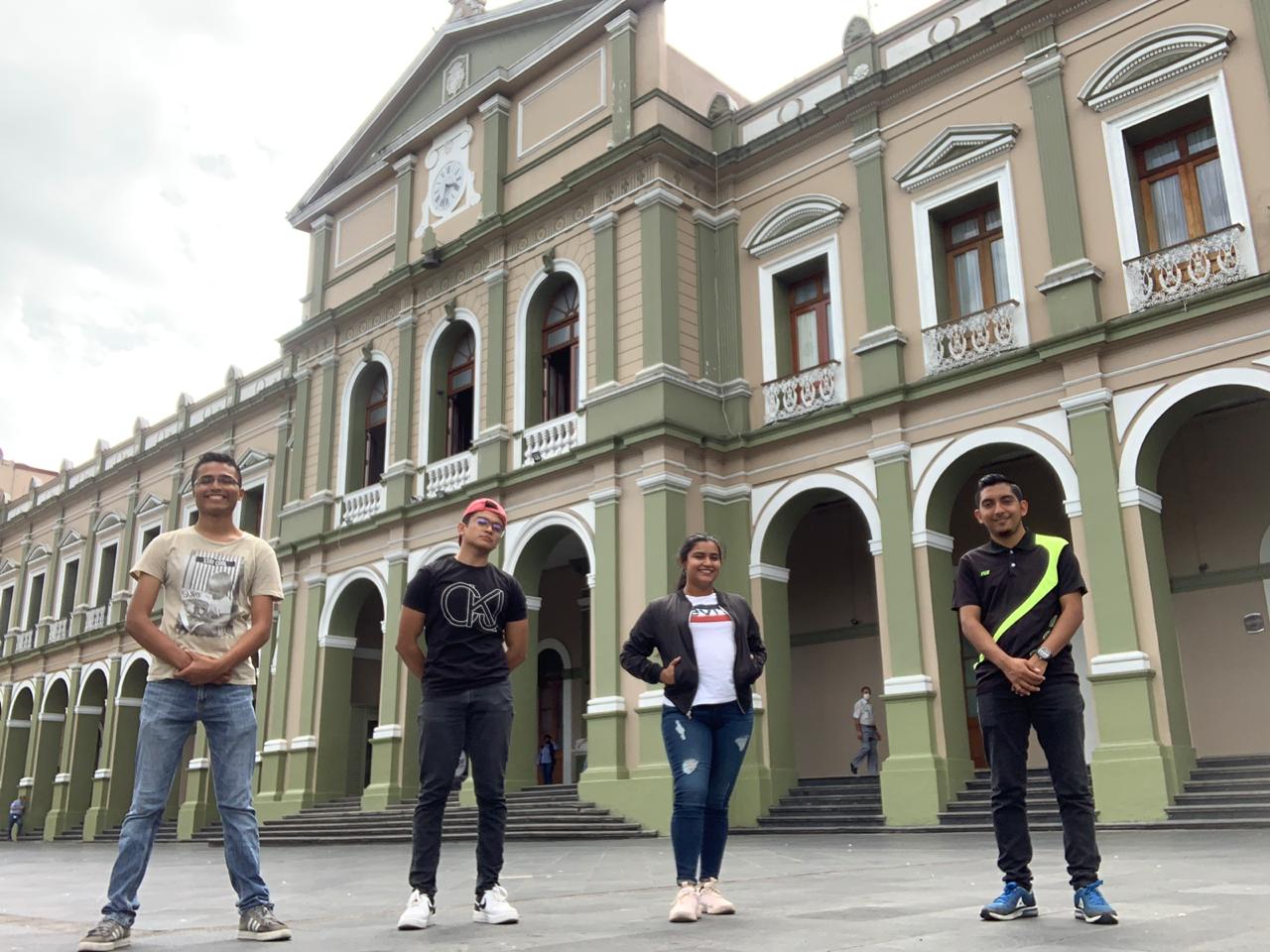 Estudiantes de la UTCV obtienen beca de movilidad a Francia