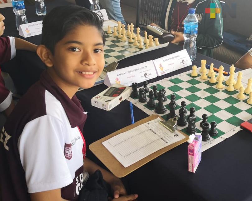 Diego Agustín García brilla en ajedrez “on line”