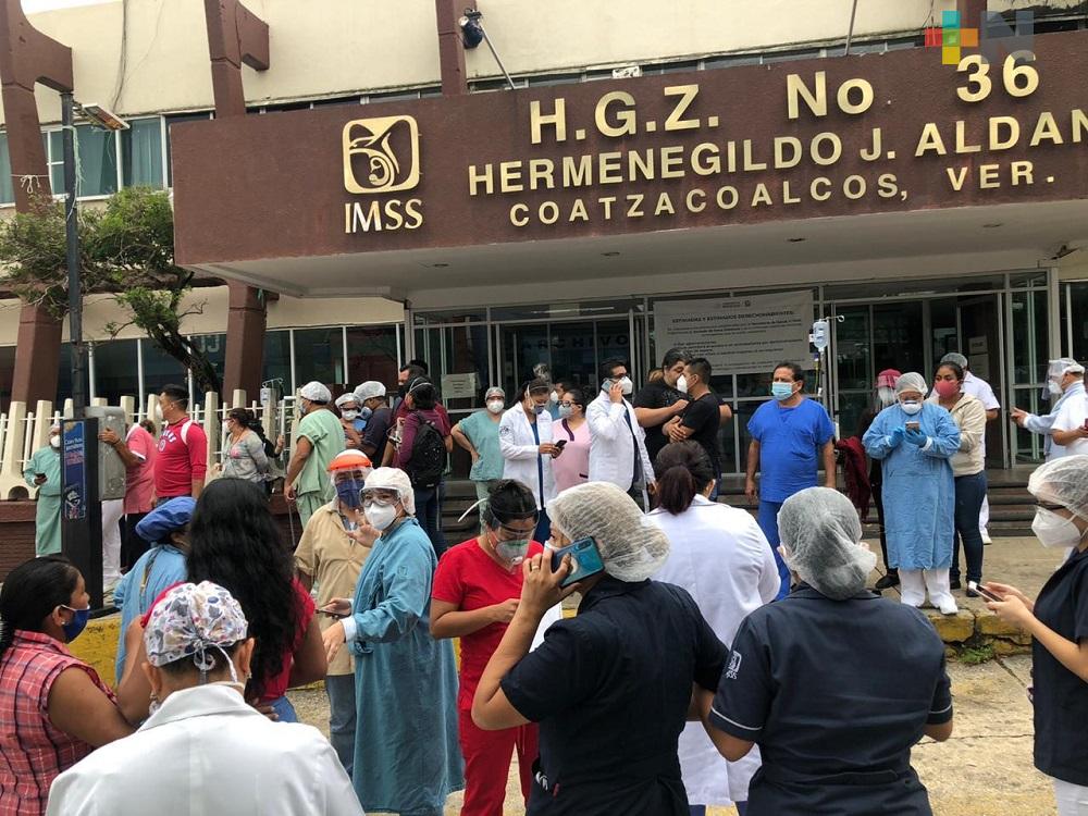 IMSS de Coatzacoalcos evacua a pacientes y personal médico por sismo