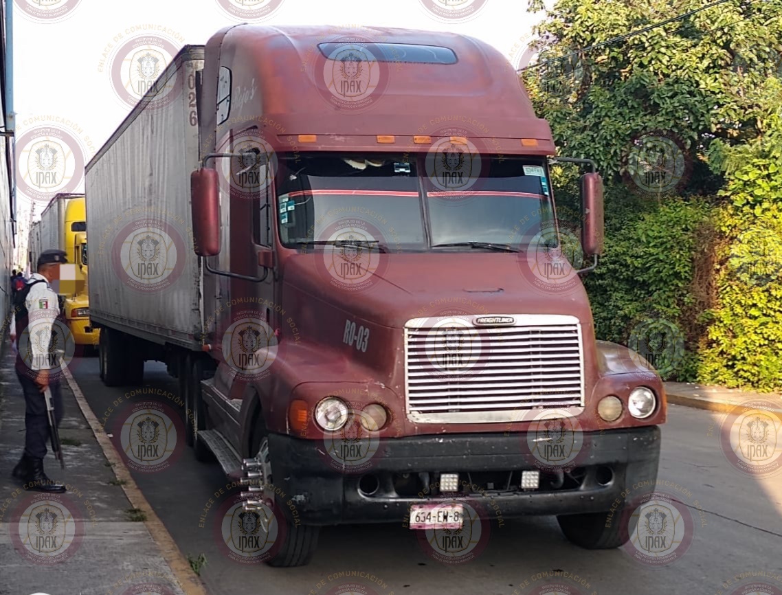 Frustra IPAX robo de tractocamión, en Córdoba