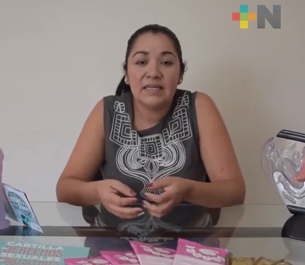 Recomienda DIF Xalapa a adolescentes no dejarse presionar para ejercer su sexualidad