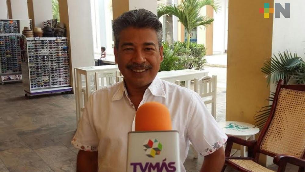 Gobierno de Veracruz entregó recursos en apoyo a trabajadores de restaurantes