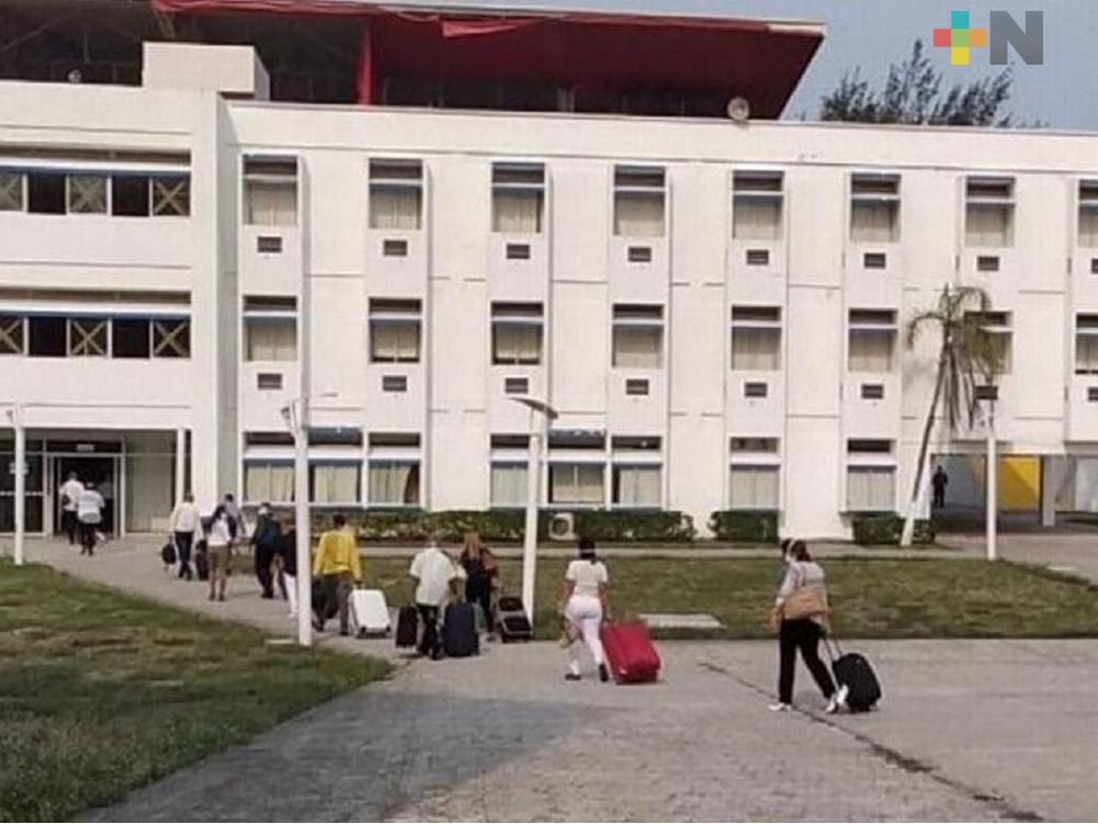 IMSS debe publicar nombres de médicos especialistas cubanos, resolvió el INAI