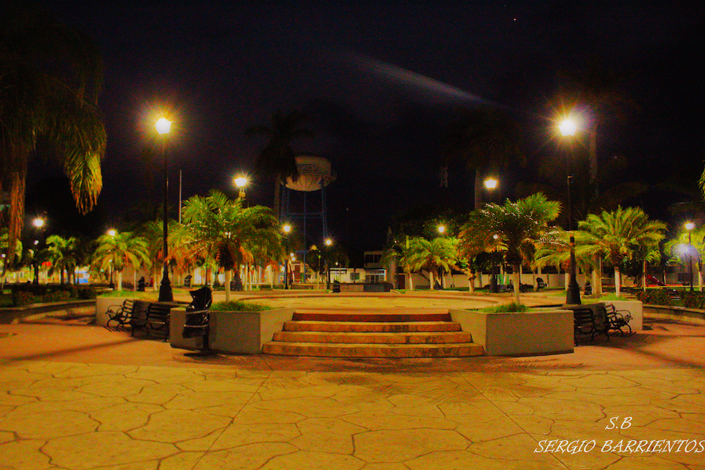 Parque Central Revolución  de Cardel