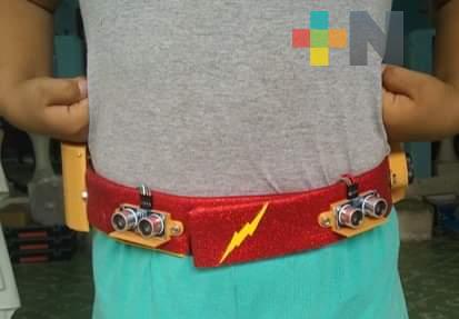 Programa espacial de Poza Rica creó cinturón para niños que marca la sana distancia