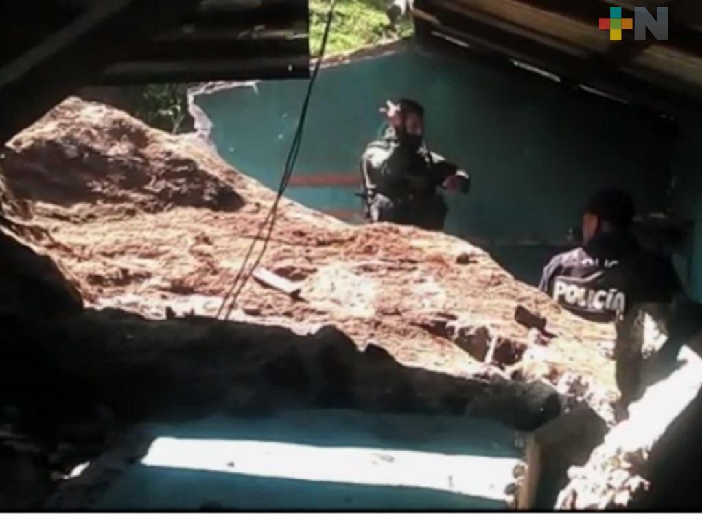 Protección Civil de Huayacocotla reporta deslizamiento de rocas en comunidad de Tenango San Miguel