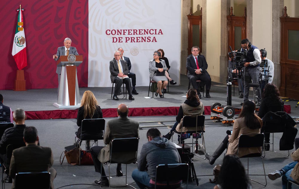 SAT presentará primer paquete de denuncias contra factureros