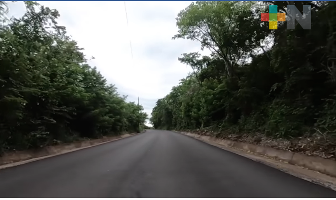 En el norte del estado, agradecen la construcción de la carretera Papantla-Cruz Verde