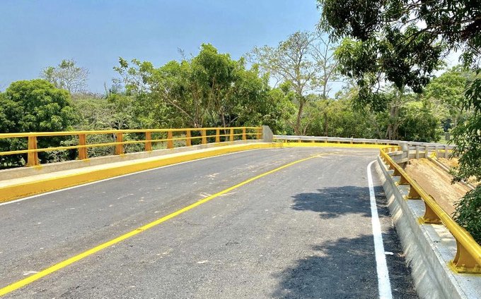 Terminadas las obras del camino Acula – Ixmatlahuacan y Juan Rodríguez Clara: Cuitláhuac García