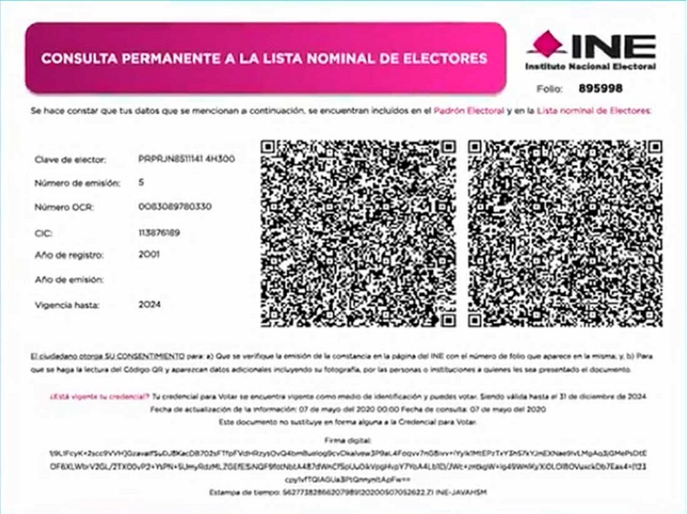 Tuxpeños hacen uso de constancias digitales del INE para realizar trámites personales