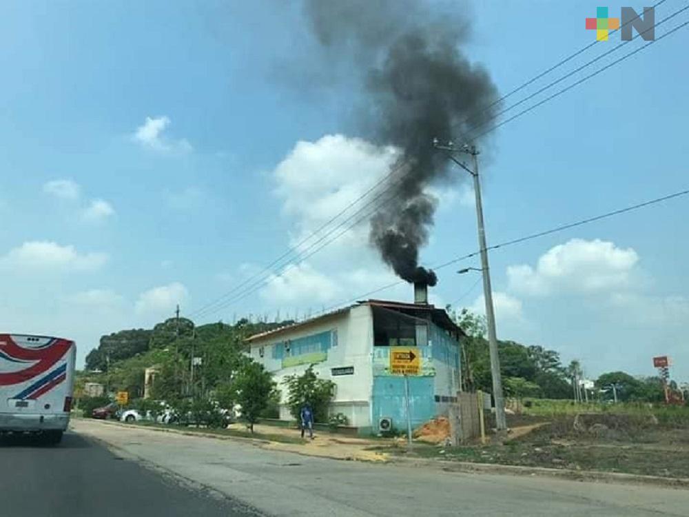 Atacan crematorio de Oluta, habitantes molestos por incinerar cuerpos contagiados de COVID-19