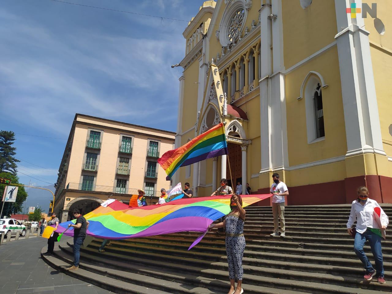 Comunidad LGBTTQ+ exigió sus derechos en Xalapa