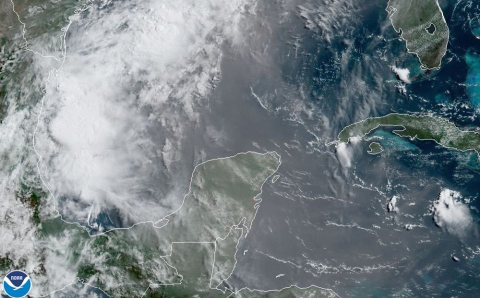 Lluvias y tormentas en norte y centro del estado, limitadas en el sur por el polvo del Sahara