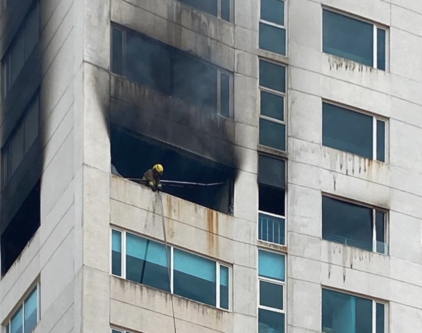 Controlan incendio en Torre JV de Boca del Río
