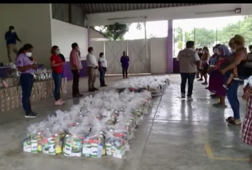 Por contingencia sanitaria, DIF de Chicontepec entrega despensas a población vulnerable