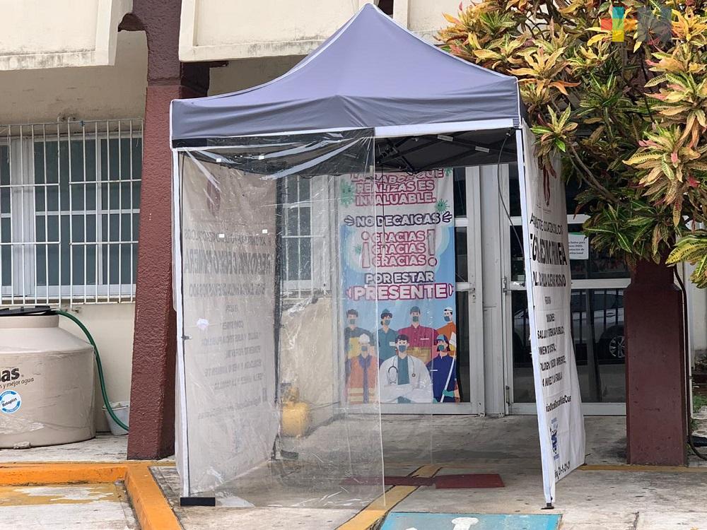 Ayuntamiento de Coatzacoalcos dona carpa sanitizante para personal del IMSS