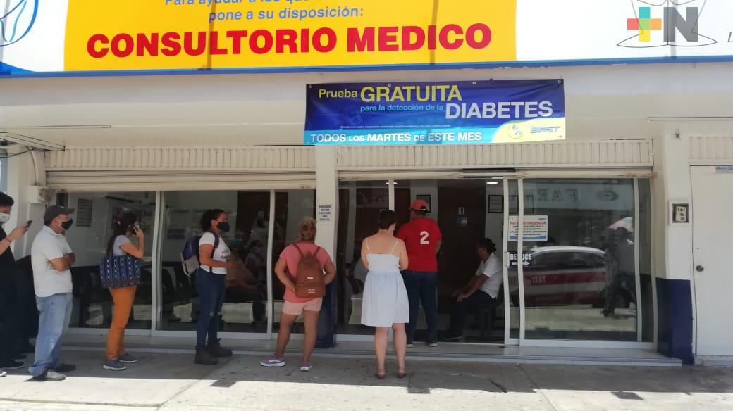 Suspenden, por temor, atención en algunos consultorios de Coatzacoalcos